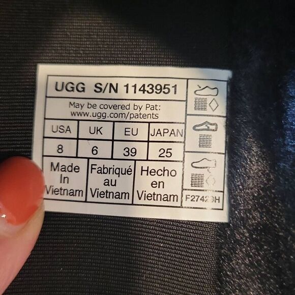 UGG SPACESLIDER TECH SLIDE SLIPPERS BLACK SIZE 8 WOMAN'S - Picture 5 of 7